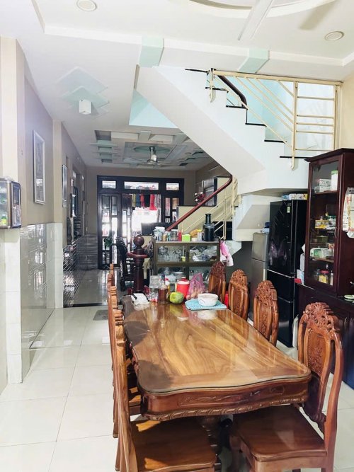 D2003  nhà Mặt tiền Nguyễn Thị Kiểu Q12, SHR, Vuông, 3 tầng, 9.x tỷ