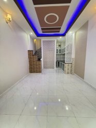 D2075  nhà Nguyễn Văn Nghi GV, SHR, Vuông, 3 tầng, 3.x tỷ