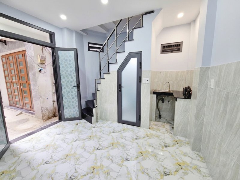 H2088  nhà Ngô Đức Kế Bình Thạnh, SHR, Lô góc, 2 tầng, 2.x tỷ