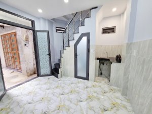 H2088  nhà Ngô Đức Kế Bình Thạnh, SHR, Lô góc, 2 tầng, 2.x tỷ
