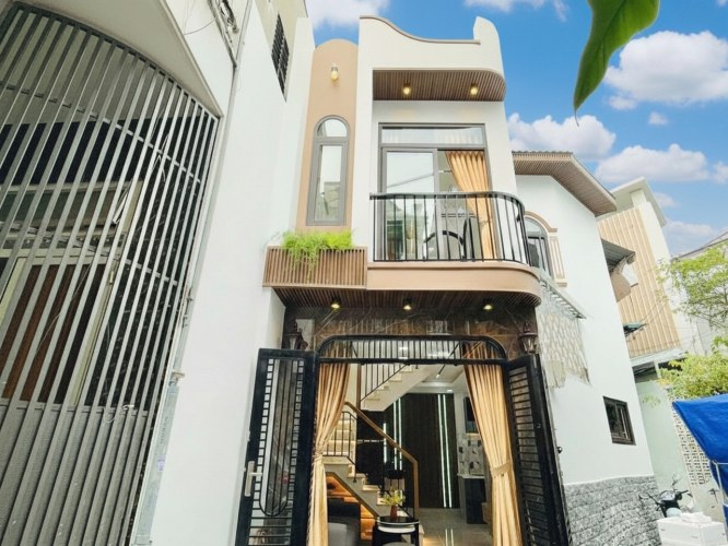 L2151 nhà 1/ Nguyễn Duy Cung Gò Vấp, SHR, lô góc, 2T, 3.x tỷ