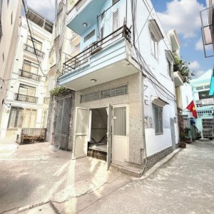 T2149 nhà Dương Quảng Hàm Gò Vấp, sổ hồng riêng, Vuông, 2T, 3.x tỷ