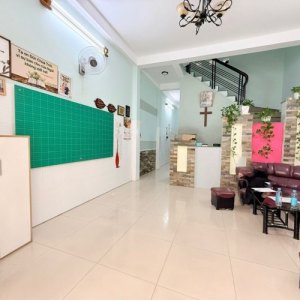 [H2214] Tìm đâu ra nhà 70m2 hẻm ô tô Thới An Q12 giá 5.x tỷ?
