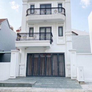 O2241 | nhà đẹp 4 tầng nhìn ra sông Sài Gòn Cực Đỉnh