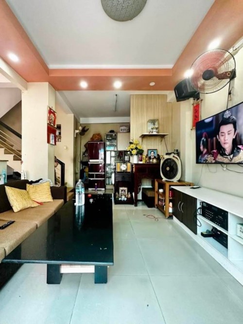 T2280 - khan hiếm: NHÀ tốt 4 tầng, NGANG KHỦNG 6M