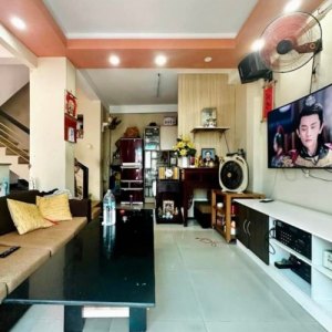 T2280 - khan hiếm: NHÀ tốt 4 tầng, NGANG KHỦNG 6M