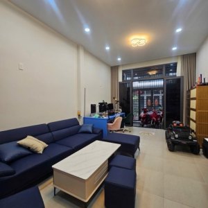 L2306 Đất vàng P15 Gò Vấp - Nhà 3 tầng vuông vức 97m2