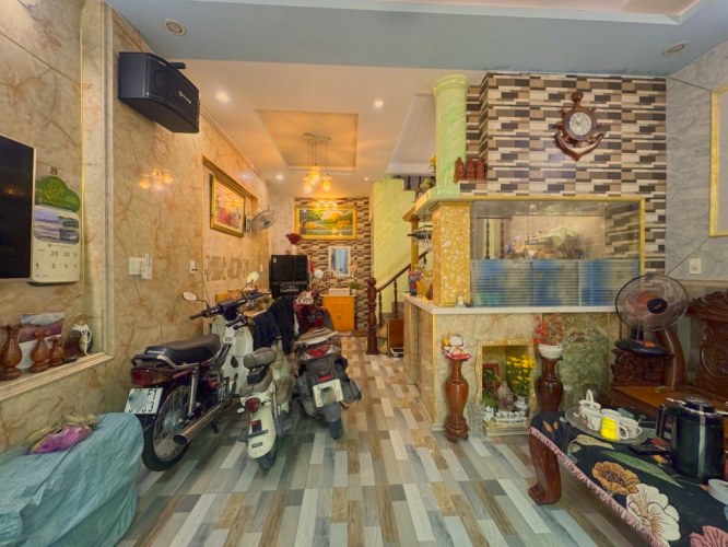 [H2398*] TẠI SAO CĂN NHÀ NÀY LÀ GÀ ĐẺ TRỨNG VÀNG TƯƠNG LAI?