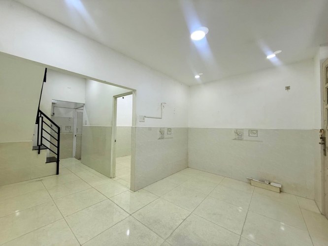 H2410 HƠN 2 TỶ CÓ MUA ĐƯỢC NHÀ MT GÒ VẤP?