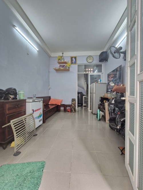 [H2458] hiếm có nhà vuông vắn sát ĐH Văn Lang Trần Bình Trọng, 3.x tỷ