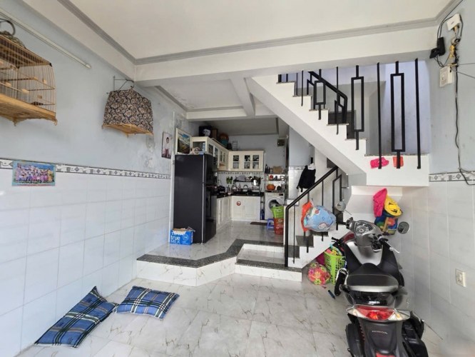 [T2483*] khan hiếm nhà hẻm thông Nơ Trang Long gần cầu Băng Ky, 3.x tỷ