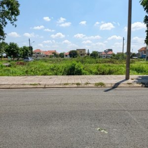 [L2509] Đất mặt tiền 5.6x15m đối diện Vạn Phúc City - Giá chỉ 8.x tỷ