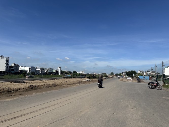 [KH037*] hiếm có! Đất nhìn ra sông Tô Ngọc Vân, giá 2.x tỷ.