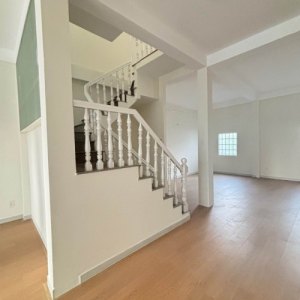 L2611* mặt tiền K.Doanh hẻm 8m thông sát Phạm Văn Đồng giá 13.x tỷ
