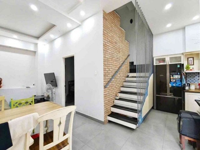 [H2632*] hiếm có! NHÀ LÊ QUANG ĐỊNH 3 tầng MỚI CÁCH hẻm xe hơi CHỈ 10M, GIÁ 5.x TỶ