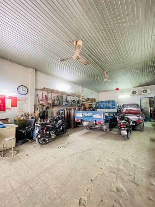 [D2684*] hiếm có nhà C4 Diện tích Lớn liền Phan Văn Hớn - Giá 9.x Tỷ