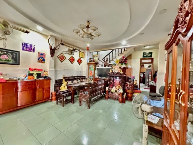 H2768* Nhà hẻm ô tô 6m Nguyễn Kiệm sát BV175 25.x tỷ