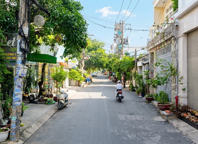 [K2782*] Bán CHDV 5 tầng 105m2 mặt tiền Trần Bá Giao - dòng tiền 50tr/trường học - 16.x tỷ TL