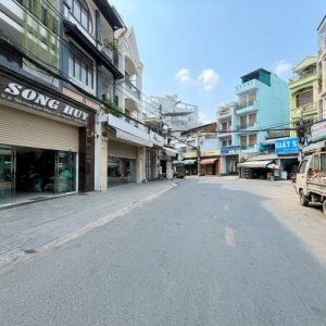 [O2778] hàng hiếm mặt tiền Nguyễn Du gần Chợ Gò Vấp giá 19.x tỷ