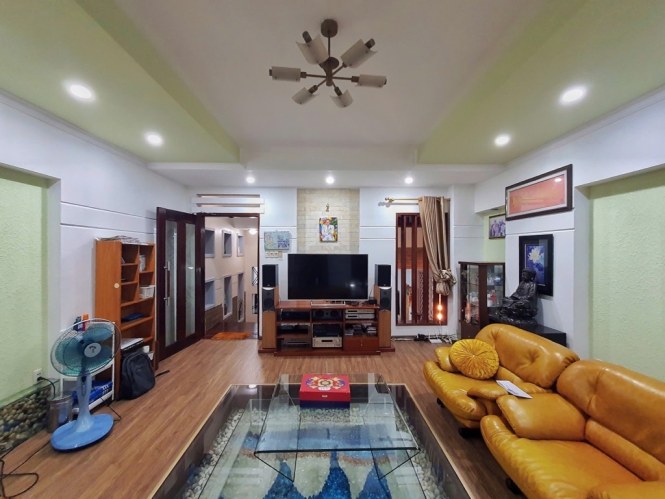 L2811 | Bán nhà 5.8x18m 5 tầng gần Phạm Văn Đồng Gò Vấp - 13.x tỷ