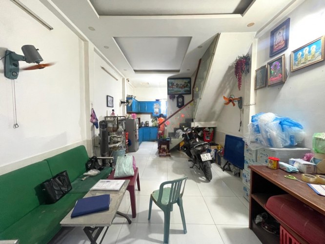 O2836* nhà đẹp ở liền gần Ngã 6 Gò Vấp, 3.x tỷ