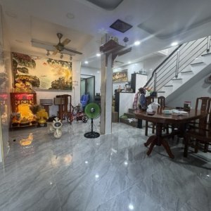 D2843* hàng hiếm Gò Vấp 40m2 Ngang Rộng 5.5m Giá Chỉ 4.x Tỷ