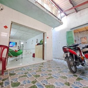 [H2891*] Bán nhà đắc địa nở bụng 8m sát QL22 Hóc Môn 2.x tỷ
