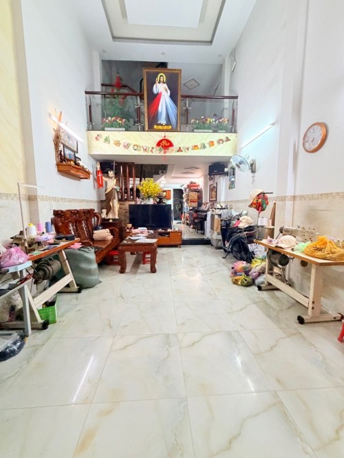 [DD125*] nhà đẹp 4x17m gần Chợ Cầu Nguyễn Văn Quá, giá 5.x tỷ
