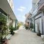 [O2943*] Nhà 2T Vuông A4 giá hấp dẫn sát Chợ Xóm Mới - hẻm XH Thống Nhất - Giá 5.x tỷ