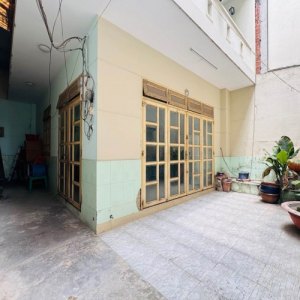 D2967* nhà đẹp 4T Ở ngay gần CHỢ XÓM MỚI - GIÁ 12.X TỶ