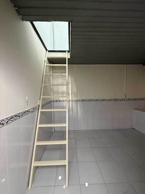 [T3011] Căn nhà trọ nở hậu 4.4m thu nhập ổn định gần Chợ Thạch Đà - 5.x tỷ