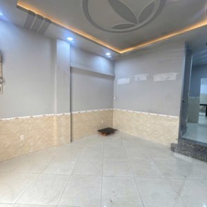 [H3040] nhà xinh giá mềm cạnh Emart Phan Huy Ích - 6.x Tỷ