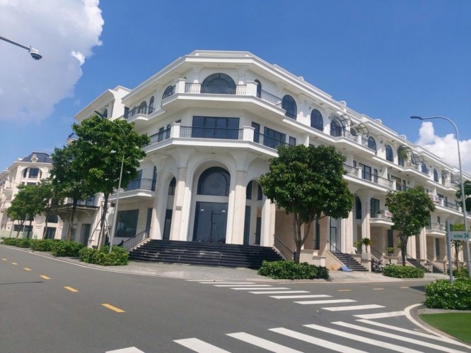 [O3055*] Nhà Phố Thương Mại 2 mặt tiền Vạn Phúc City 5 tầng Giá Cực Rẻ 7x Tỷ