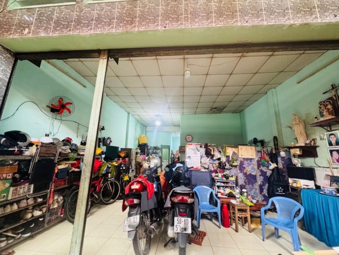 O3061* nhà C4 tiện xây mới ngay chợ Tam Hà Thủ Đức, 5.x tỷ