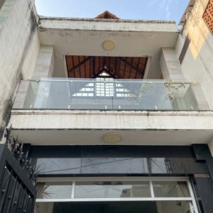 H3158 Nhà 1/ gần Đ.Học Ngoại Thương 2 Chỉ 10.x Tỷ