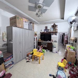 K3160 Nhà đất vuông vức gần Đ.Học Ngoại Thương 2 Chỉ 10.x Tỷ