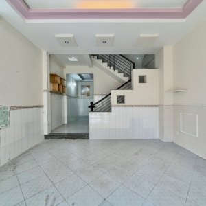 L3172 Hàng Hot Nhà Vũ Tùng, SHR đất vuông vức Chỉ 8.x tỷ (x nhỏ)
