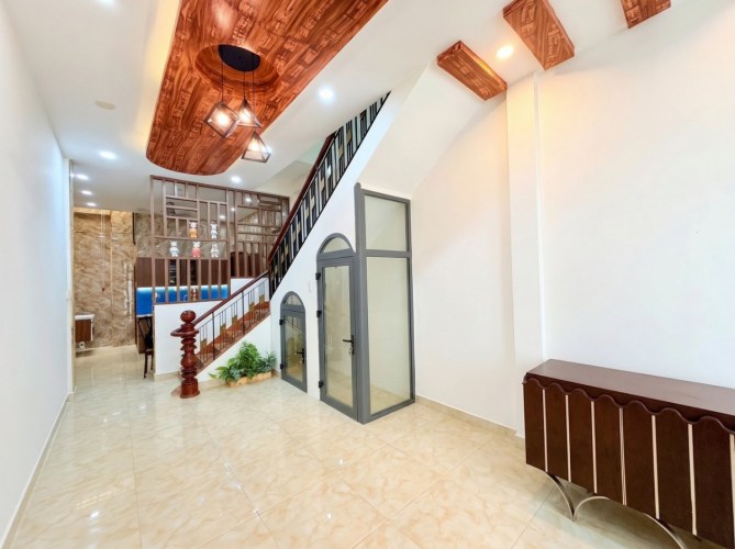 K3189 Siêu HOT Nhà 1/ Phùng Văn Cung hậu nở sổ hồng riêng 6.x Tỷ (x T.học)