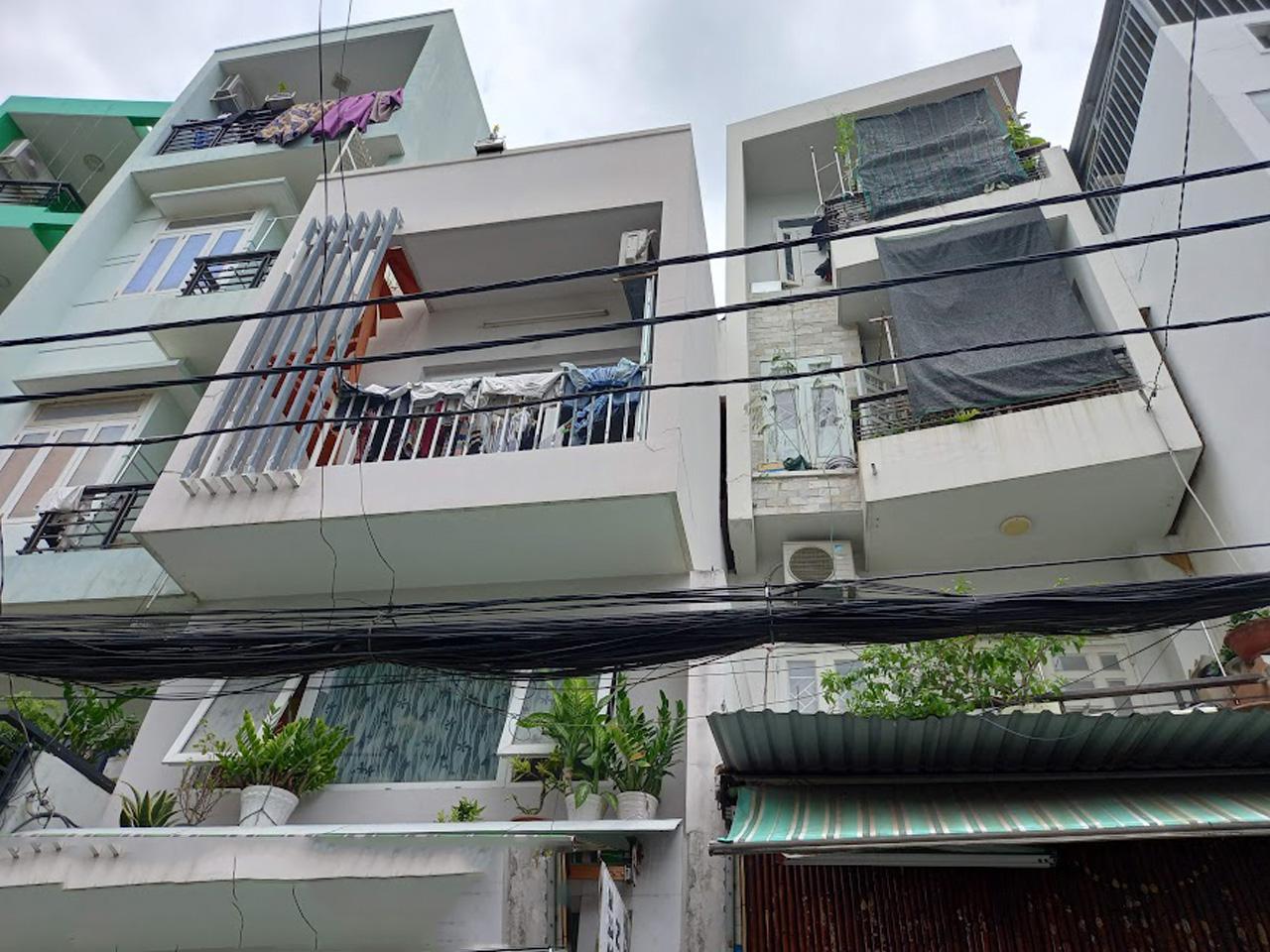 Bán nhà Quang Trung Phường 10 Quận Gò Vấp, 4 tầng, Đường 5m, giá giảm còn 7.x tỷ