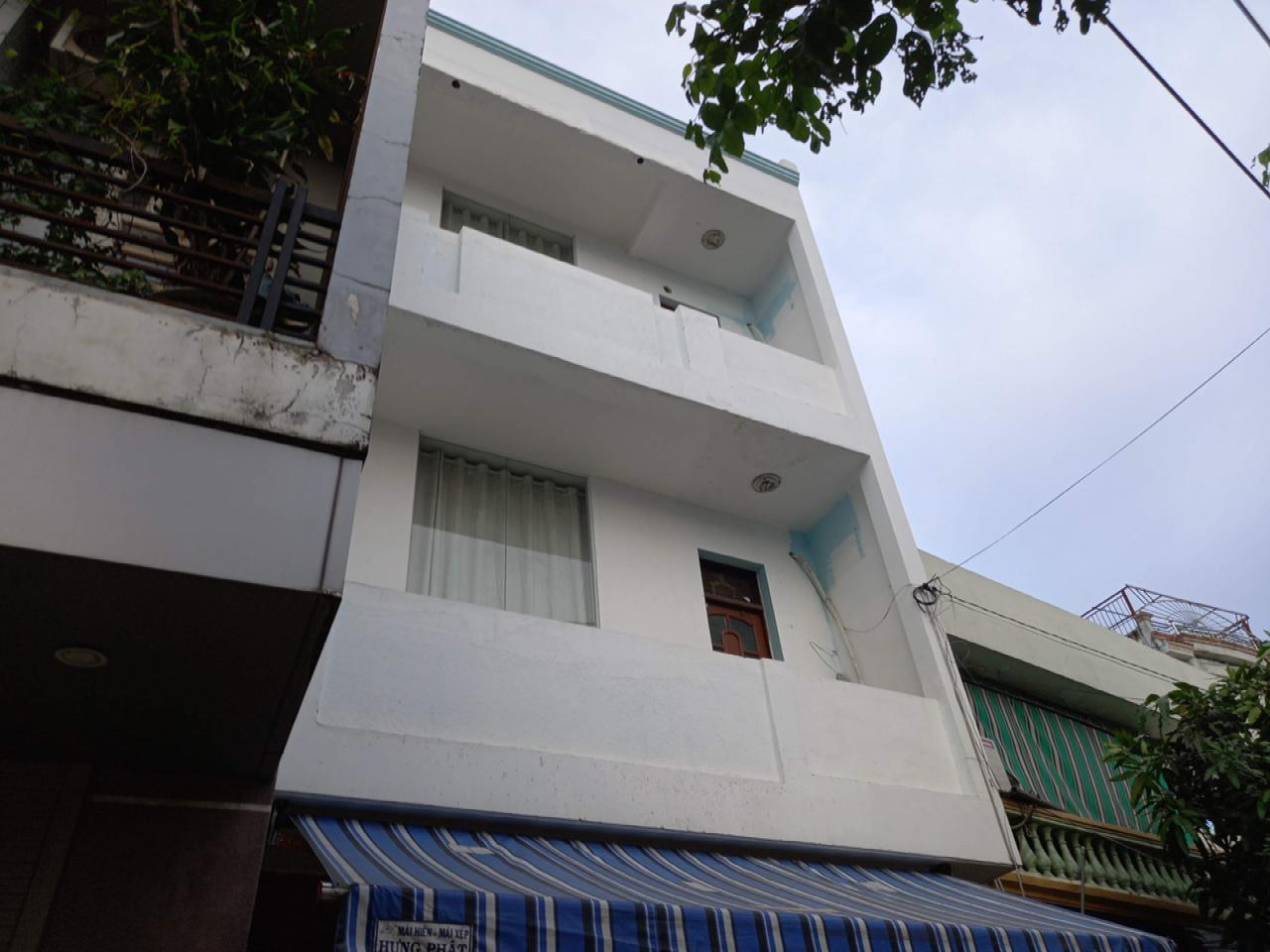 Bán nhà mặt tiền Lê Thị Riêng Phường Thới An Q. 12, 3 tầng, giá chỉ 7.x tỷ