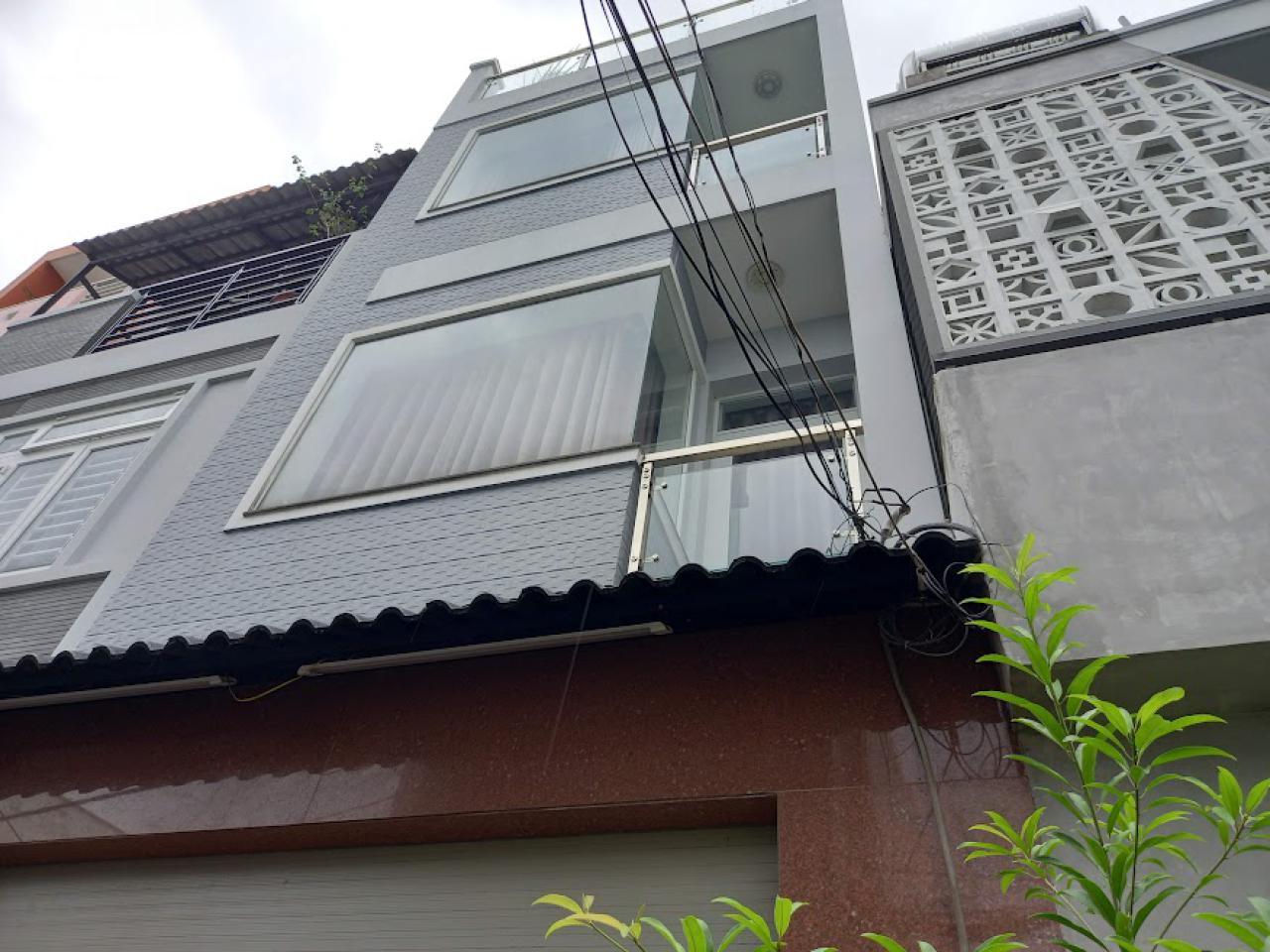 Bán nhà Bùi Quang Là Phường 12 Quận Gò Vấp, 4 tầng, giá giảm còn 5.x tỷ